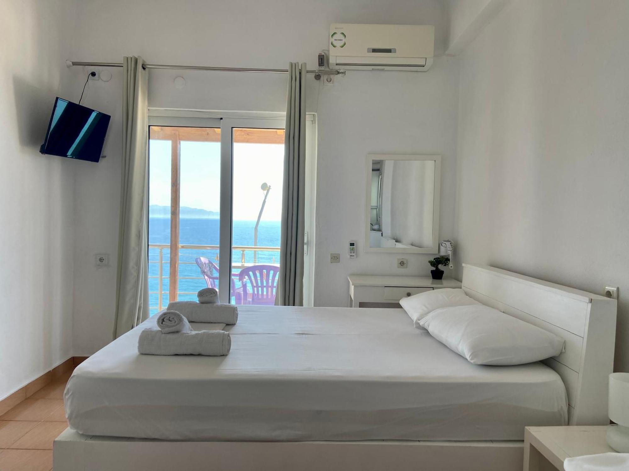 Qeparo Pano Rooms Cameră foto