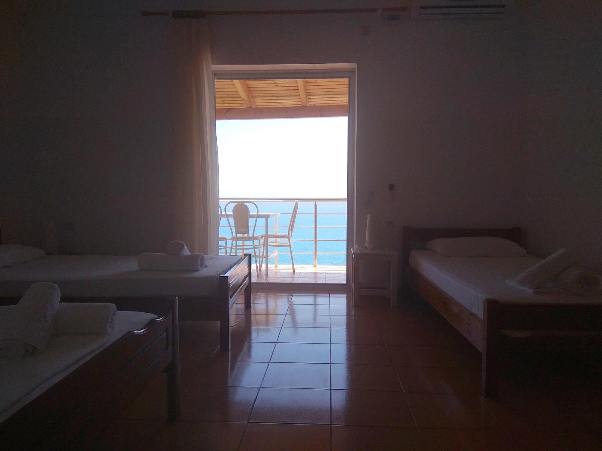 Qeparo Pano Rooms Cameră foto